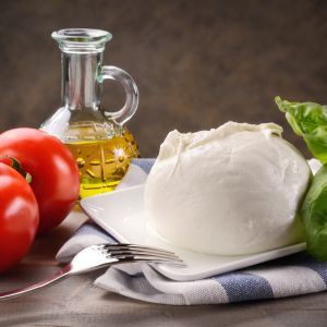 Mozzarella "Fior di Latte" fatta a mano a latte crudo