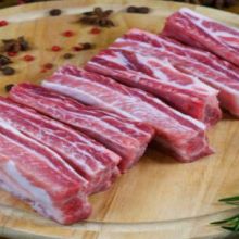 Costine Spuntature BIO di Suino Nero Brado 0,3kg Prod. SURGELATO
